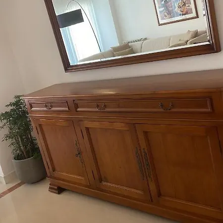 Διαμέρισμα Spacious And Comfortable 2bed 2 Bath Near Airport And Citycenter *